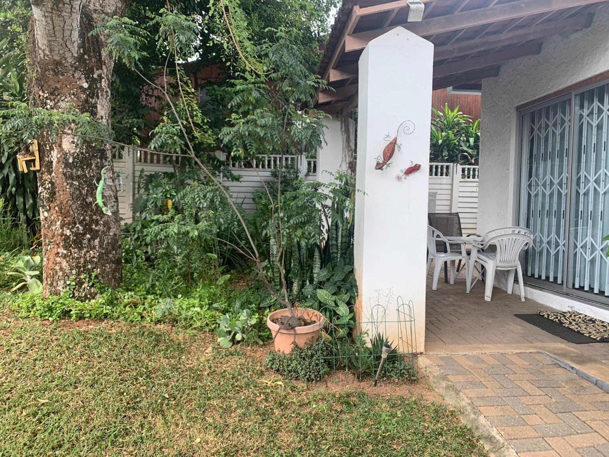 Plum Cottage Mbombela Exterior foto